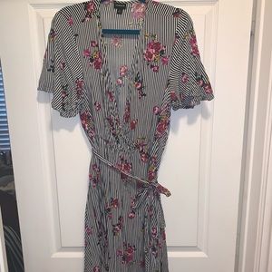 Torrid size 1 floral dress